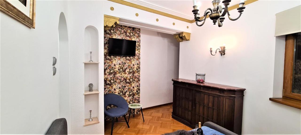 Ferienwohnung Central Arghezi University Square Bukarest Exterior foto